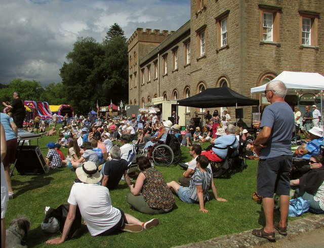 Audience at Ugbrooke House